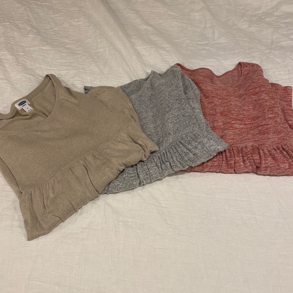 3 Maternity Long Sleeve Tops